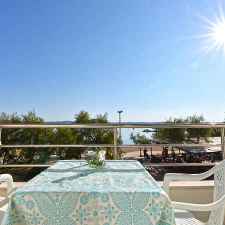 Apartman Lunga, Murter Exterior foto