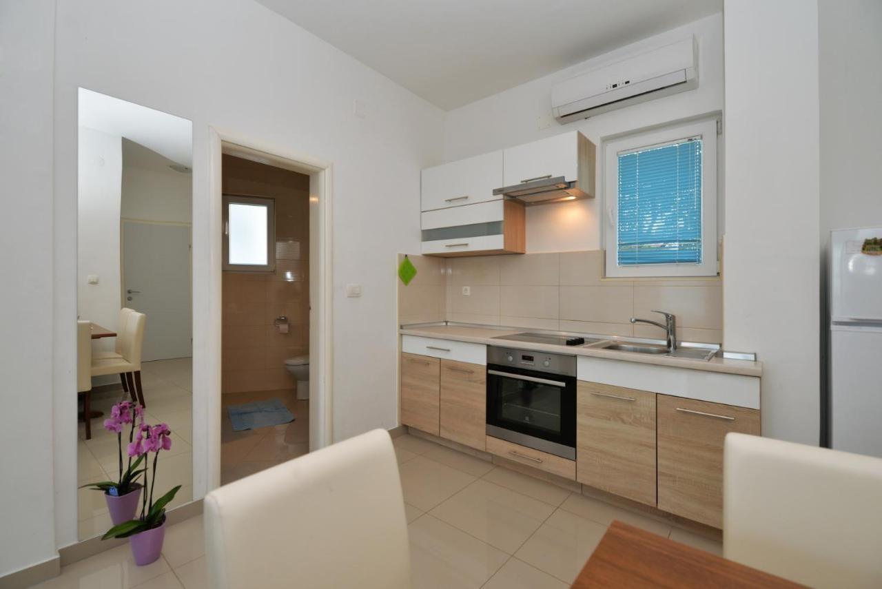 Apartman Lunga, Murter Exterior foto