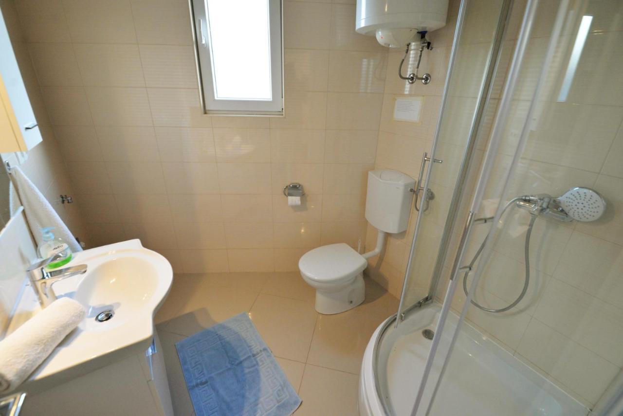 Apartman Lunga, Murter Exterior foto
