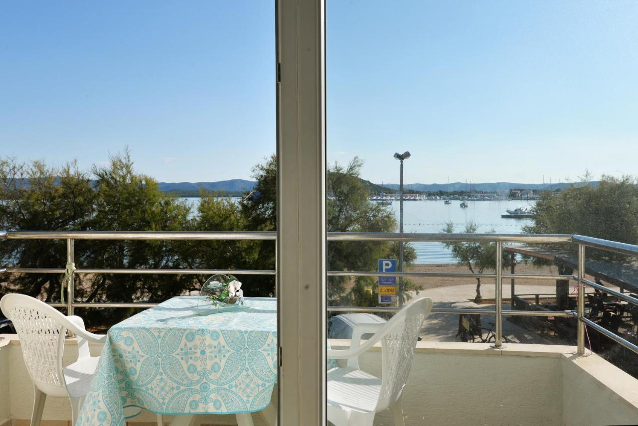 Apartman Lunga, Murter Exterior foto